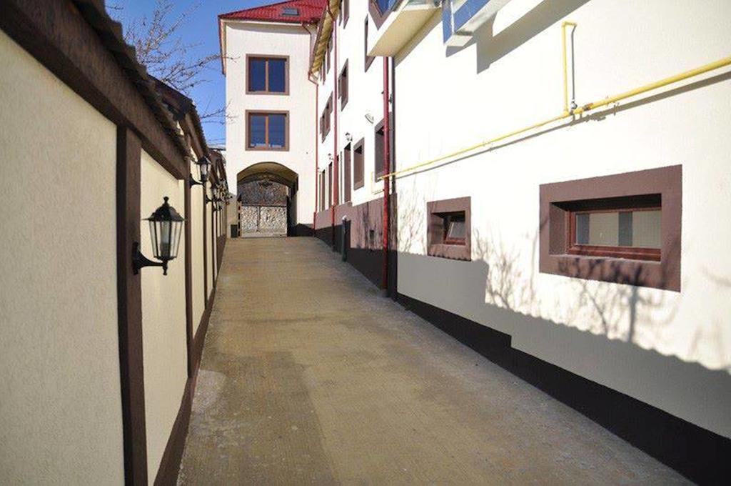 Pensiunea Brancoveneasca Cîmpulung Extérieur photo